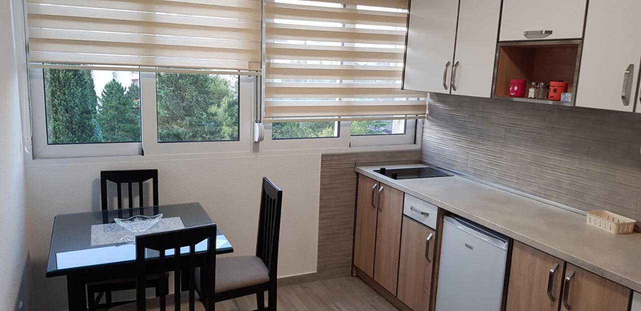 Apartment Renta Stan Odmor Podgorica